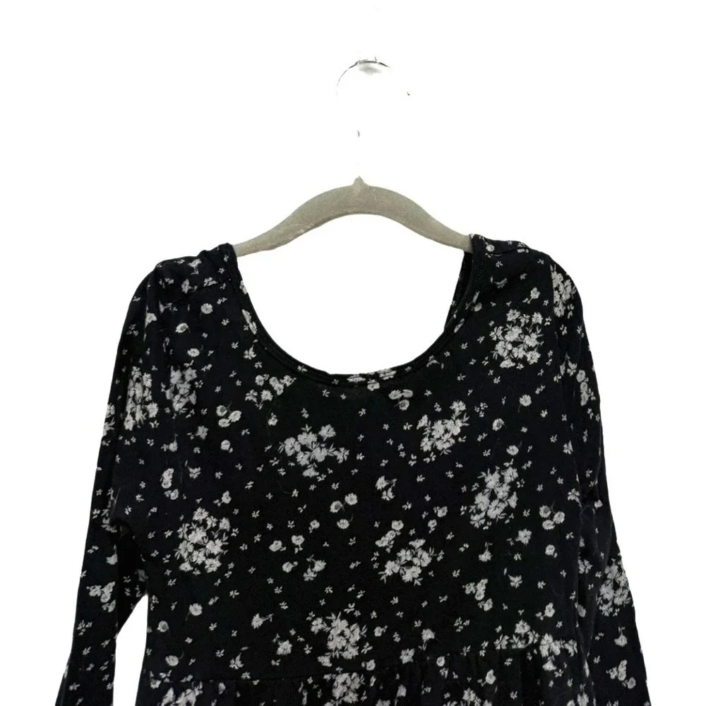 Old Navy Girls Floral Dress Size 6-7 Black White Long Sleeve Skater Dress